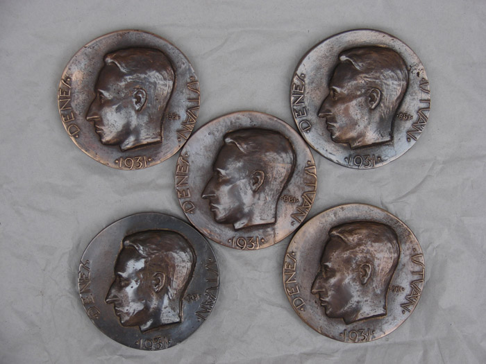 ez�st �kszer, arany �kszer, aranym�ves, ez�stm�ves, �tv�s, d�j