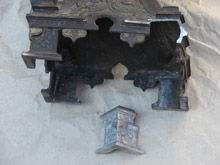 M�g nyers, cizell�latlan l�b, be�p�t�s el�tt